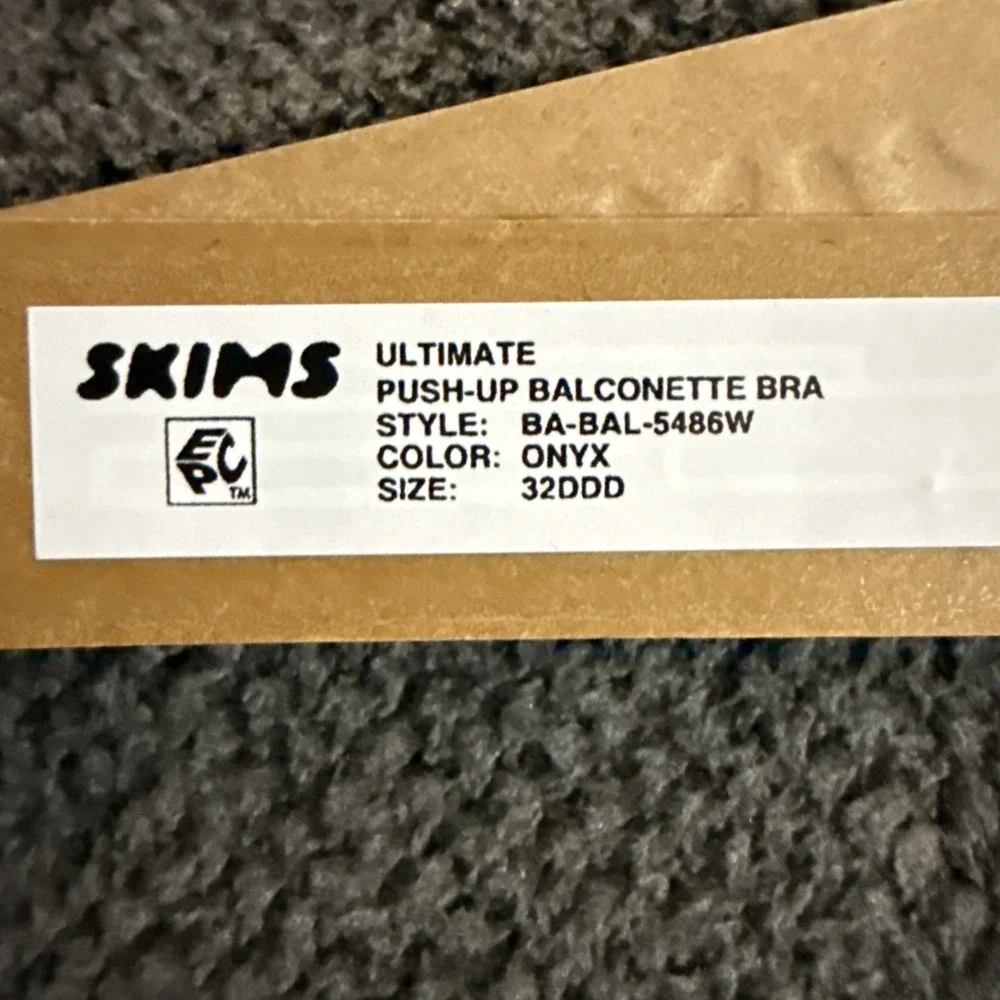 SKIMS ultimate push